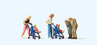 Preiser 10493 Mothers with Children in Baby Carriages and Grandparents