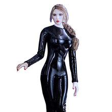 Load image into Gallery viewer, Yamix 1/6 12 Inch Seamless Female Action Figures- Lifelike Head and Flexible Body, 14 Moveable Joints for Arts/Drawings/Photography/ Decor

