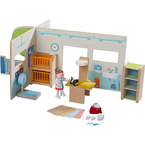 HABA Little Friends Veterinary Clinic Play Set - 4 Detailed Rooms with 1 Vet Figure, Kitten, Kennels and Accessories
