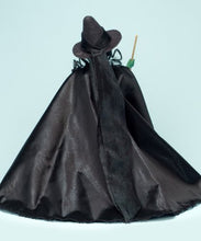 Load image into Gallery viewer, Wicked Witch of the West from The Wizard of OzCollection - Cissette 10 inch doll
