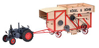 Schuco 450898900 1:32 Scale Lanz Bulldog Model Tractor Set with Threshing Machine