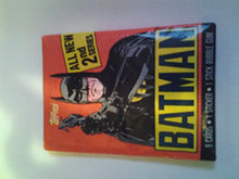 Load image into Gallery viewer, Batman 2nd Series Trading Card Pack

