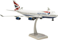 Hogan Wings 1-200 Commercial Models HG10451G British Airways 787-9 1-200 with Gear Inflight