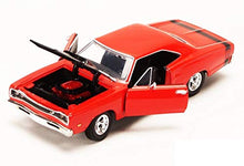 Load image into Gallery viewer, Motormax 124 1969 Dodge Coronet Superbee Vehicle
