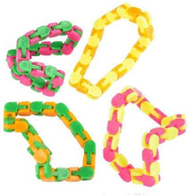 Load image into Gallery viewer, Star Magic Set of 3 Twister Fidgets, Snap &amp; Twist , Tangle Jr, Wooden Magic Twister
