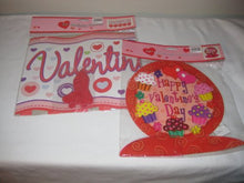Load image into Gallery viewer, Combo Package HoneyComb Valentine&#39;s Centerpiece &amp; Valentines Ballon Banner (2 Pack)
