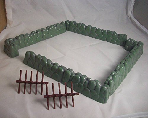 Marx Style Stone Walls and Spike Barricades Offered by Classic Toy Soldiers, Inc