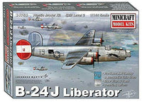 Minicraft (MINGF) B-24J Liberator, White
