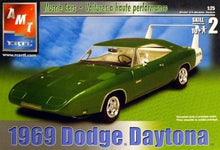 Load image into Gallery viewer, Dodge Daytona 1969 1969 Dodge Daytona 1:25 Scale Model Kit
