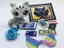 Load image into Gallery viewer, Littlest Pet Shop Cute Kitty, LPS Crouching Tiger Cat, with Accessories, Nice!
