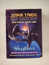 Load image into Gallery viewer, Star Trek Deep Space Nine Series Premiere Trading Cards
