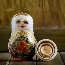 Load image into Gallery viewer, Matryoshka Russian Nesting Doll Russian Doll 5 Pcs Russian Nesting Dolls Matryoshka Wooden Stacking Nested Handmade Toy For Kids Children Christmas Wishing Gift Matryoshka ( Color : Mixed White )
