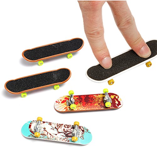 GGGarden 5pcs Pack Finger Board Deck Truck Skateboard Boy Child Toy