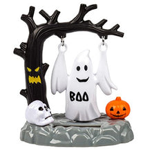 Load image into Gallery viewer, Plastic Solar Powered Dancing Halloween Swinging Ghosts 3 3/4&quot;
