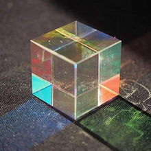 Load image into Gallery viewer, WSF-Prism, 1pc 20x20x20 Color-Collecting Prism 6-Sided Cube with Light Box Color Prism Square Prism Optical Glass Lens Cross Dichroic Mirror
