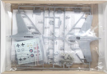 Load image into Gallery viewer, Special Hobby Messerschmitt Me163C Prototype Bubble canopy Version Aircraft (1/72 Scale)
