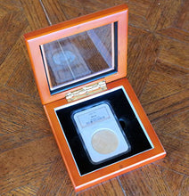 Load image into Gallery viewer, One Certified / Slab Coin Glass Top Box
