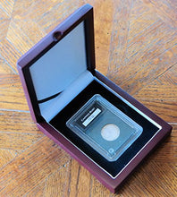 Load image into Gallery viewer, Display box for one NGC/PCGS/Premier/Lil Bear Elite Coin Slab Mahogany Matte Finish ...
